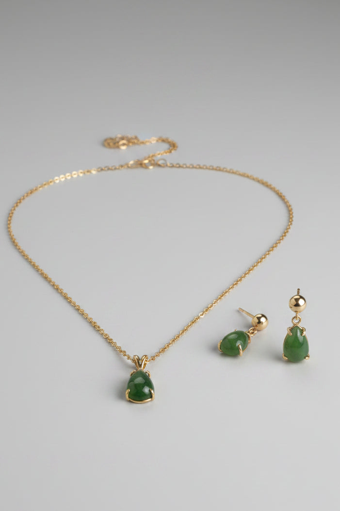 High Quality Antique European 14K Natural Jade Necklace & Earring Set
