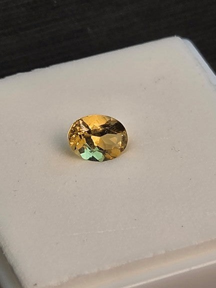 0.73 ct Yellow Beryl — Oval