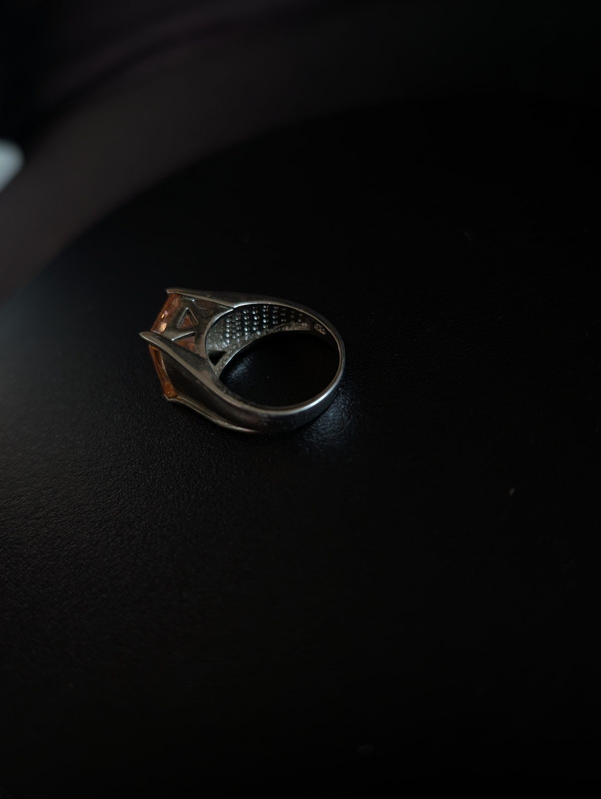 Sterling Silver Champagne Stone Statement Ring – product image 1