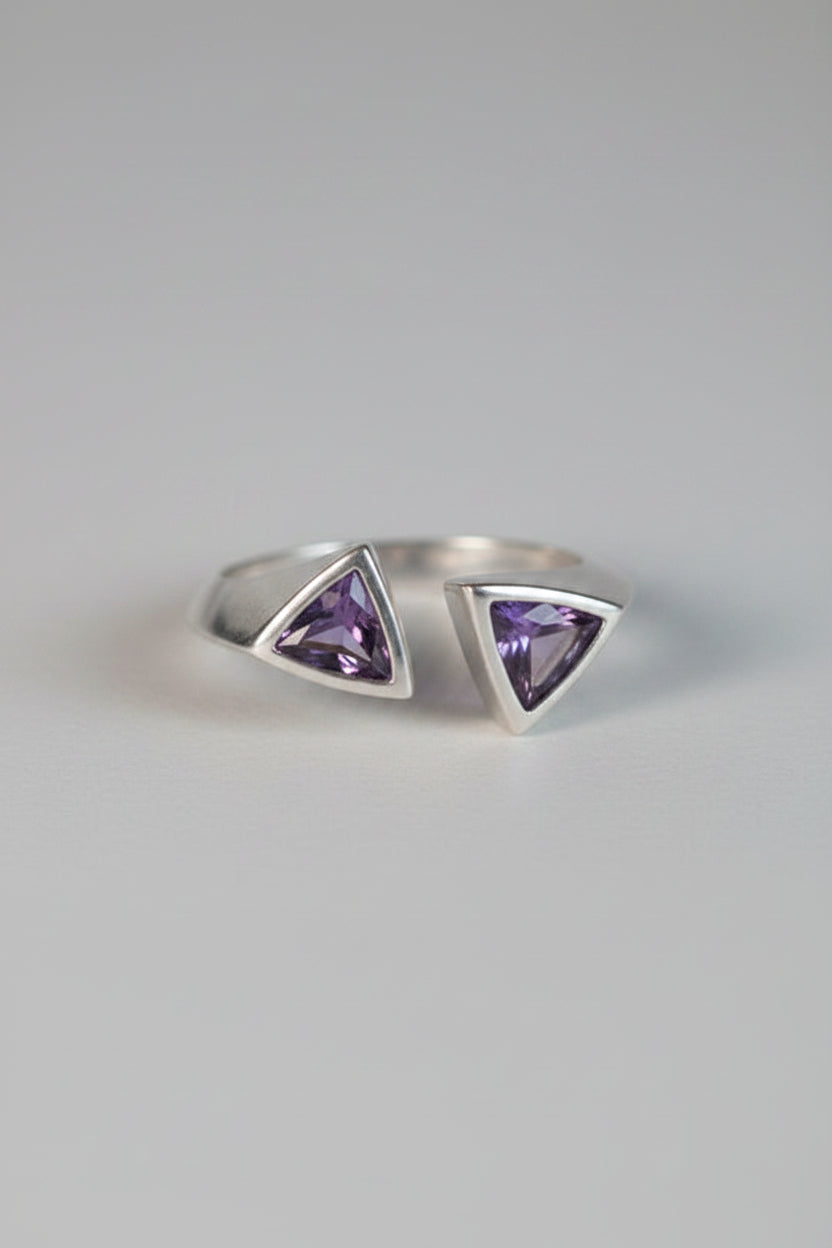 Angular Bypass Ring, Triangle Bezels