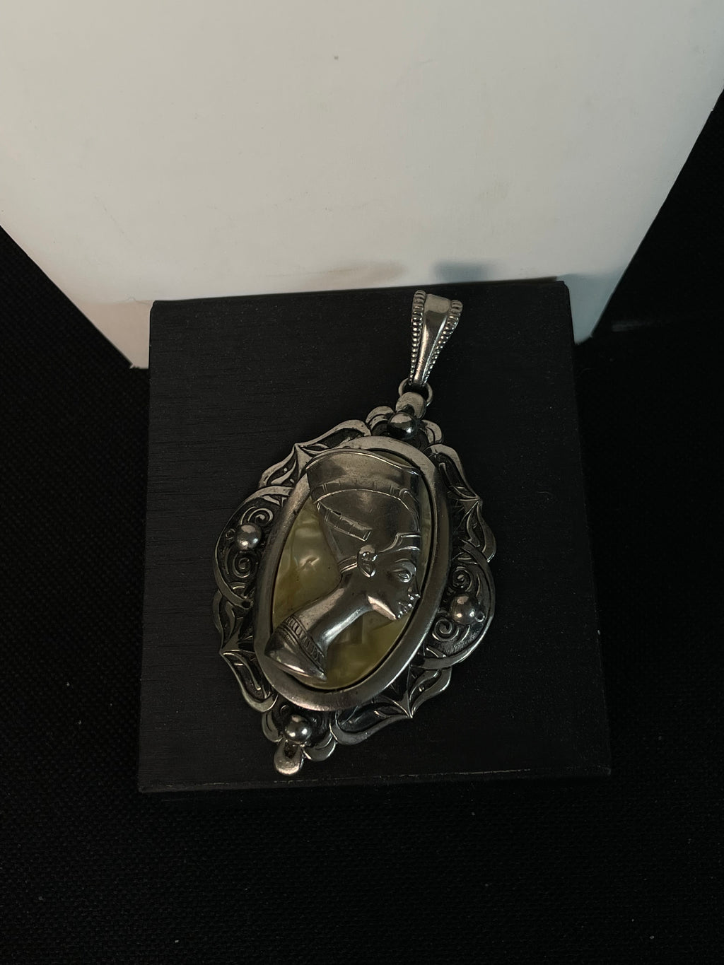Vintage Sterling Silver Nefertiti Egyptian Ornate Pendant
