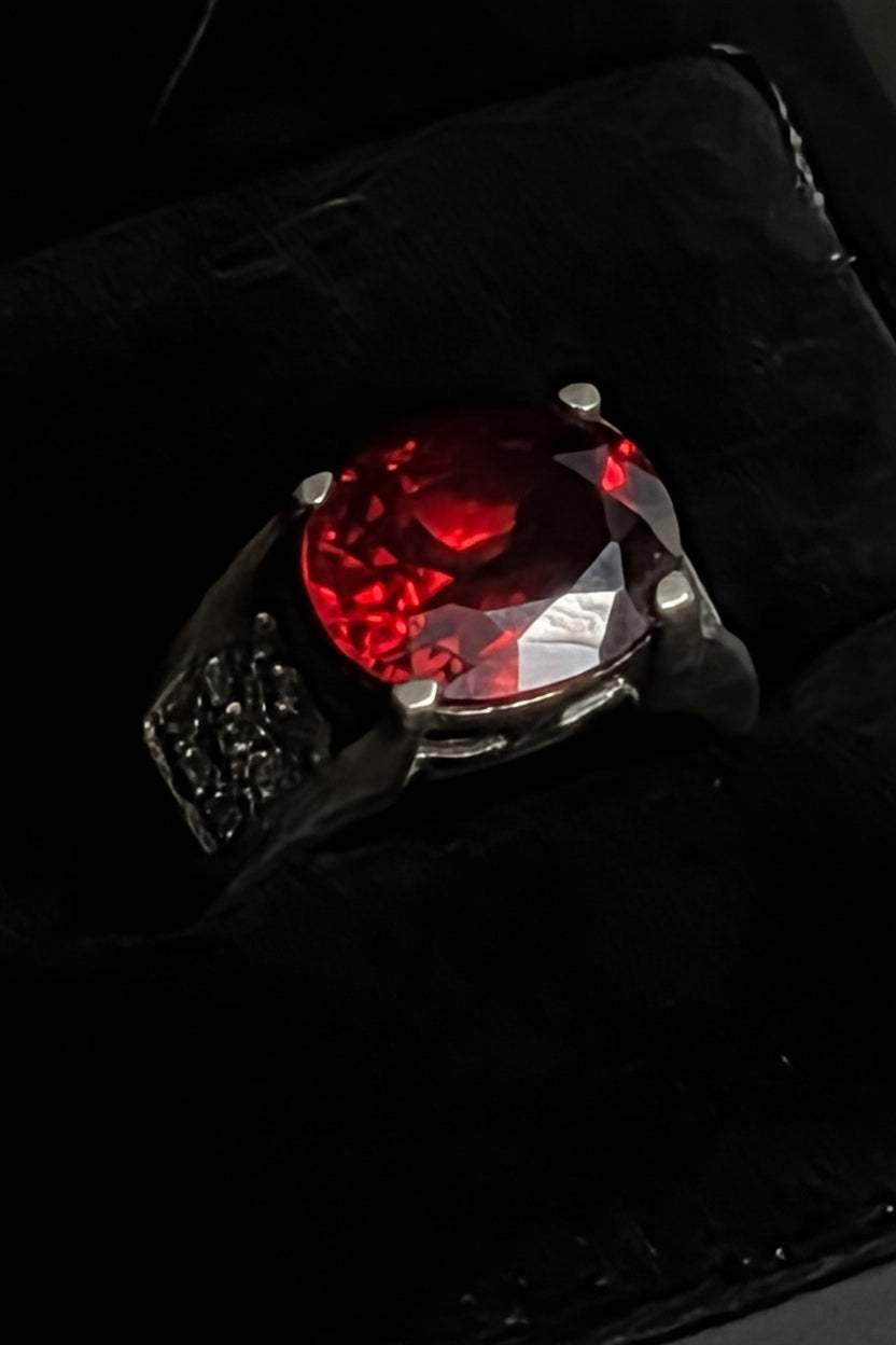 Silver fire garnet irings 
