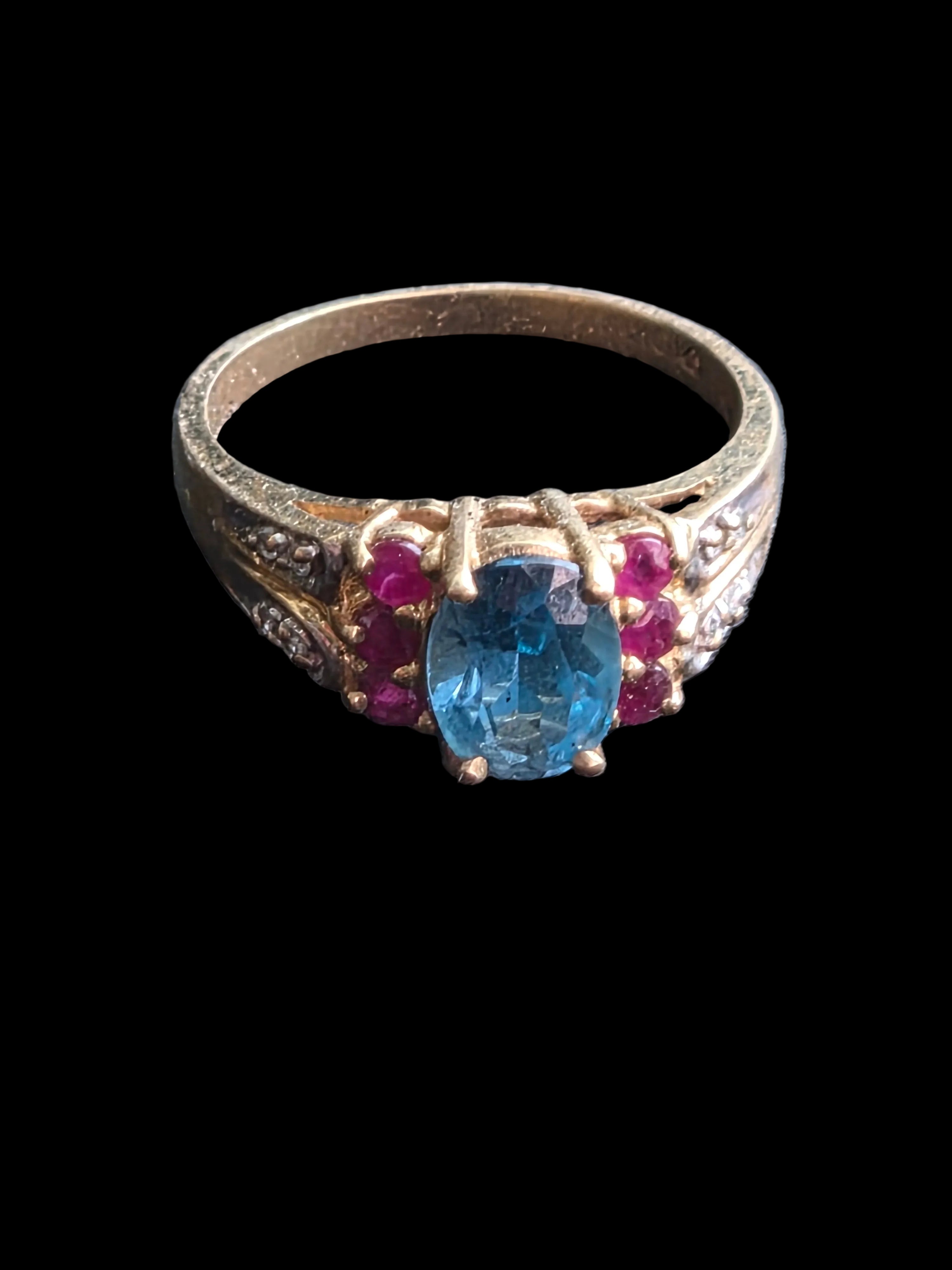 10kt  Gold Natural Blue Topaz & Ruby Ring cocktail ring