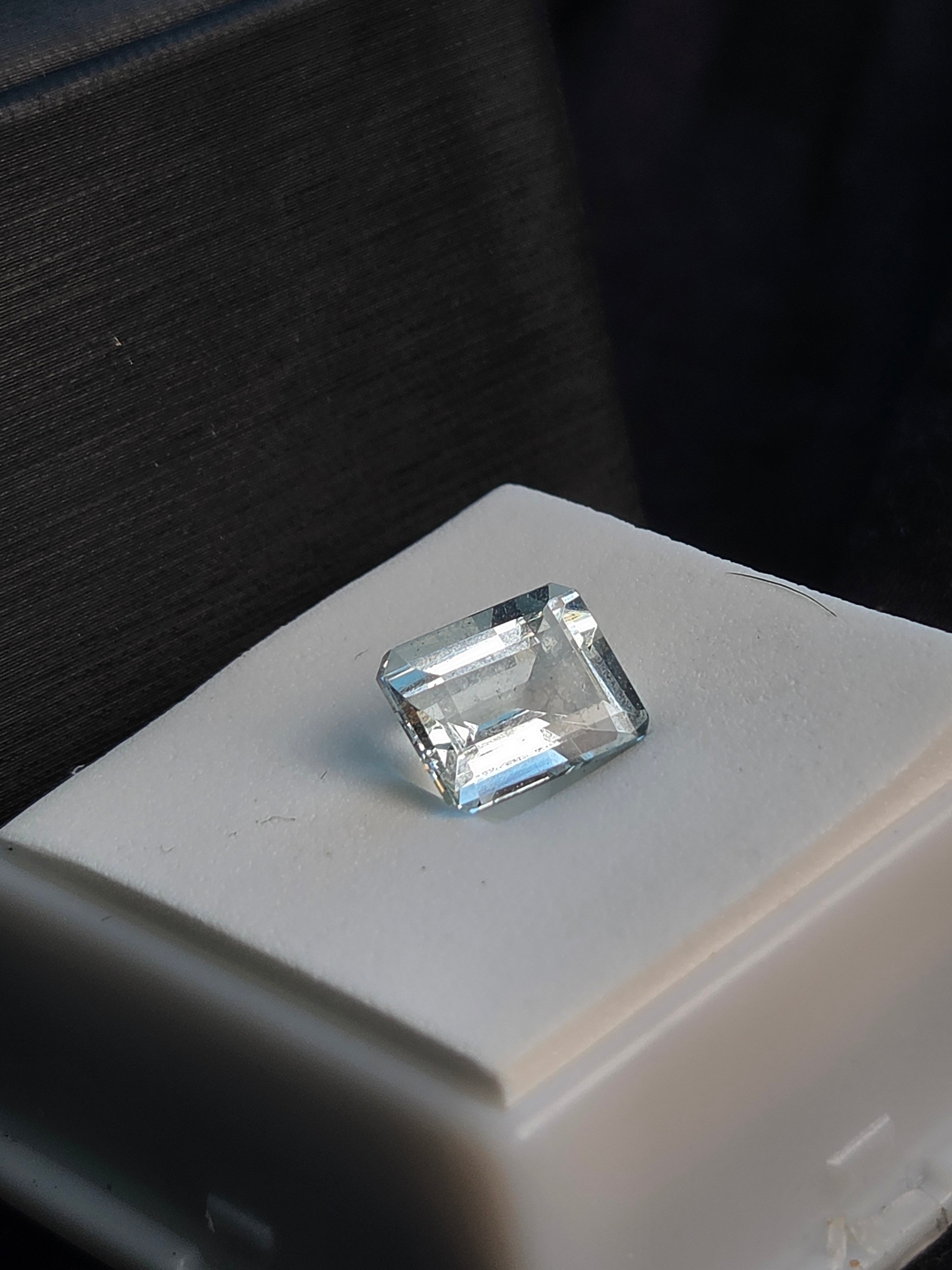 Approx. 2.65 ct Brazilian Aquamarine — Emerald Cut